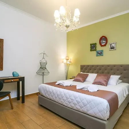 Spacious Santorini 2 Bedrooms Filos Private Jacuzzi Close To Amenities Βίλα